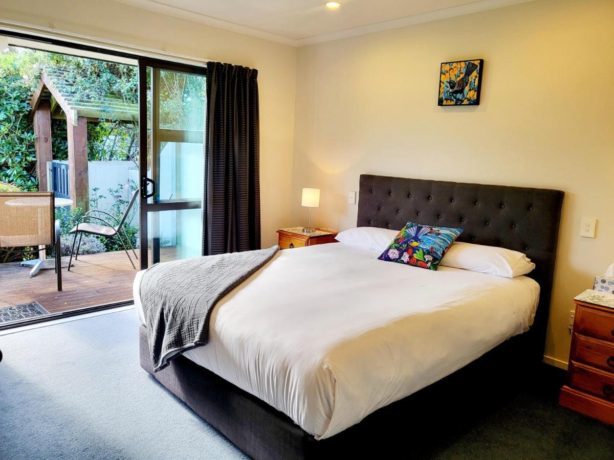 Te Mahuru Retreat Bed & Breakfast 4*