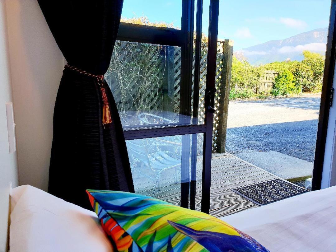 Te Mahuru Retreat Bed & Breakfast